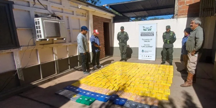 “LOS PELUCHES”. Así se llamaba el grupo de Whatsapp de los implicados, donde hay varios gendarmes en actividad implicados.