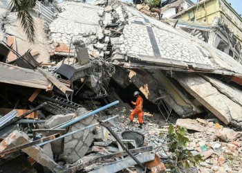 Aumenta a más de 1.600 muertos el saldo del devastador terremoto en Myanmar