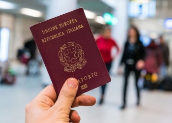 Solo padres y abuelos: Italia limitó la ciudadanía por descendencia