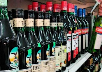 Posadas eliminaría trabas burocráticas para la venta de bebidas alcohólicas