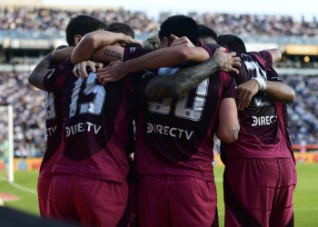 River venció a Gimnasia en La Plata y clasificó a octavos