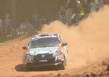 Rally misionero: la primera etapa, en manos de Finke