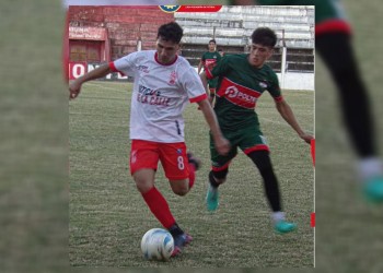 Huracán y Candelaria lideran en la Liga Posadeña