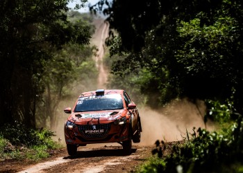 Dos binomios en el Sudamericano