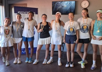 El semillero jugó en la “Catedral”