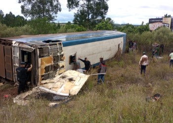 Despistó un colectivo en la Ruta Nacional 14 en Misiones y reportan varios heridos