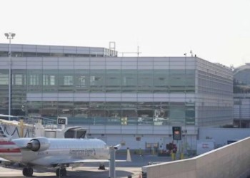 Dos aviones de American Airlines chocaron en Washington