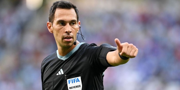 RUMBO A ESTADOS UNIDOS. Facundo Tello será uno de los dos árbitros principales que representarán a la Argentina en el Mundial de Clubes; el otro será Yael Falcón Pérez.