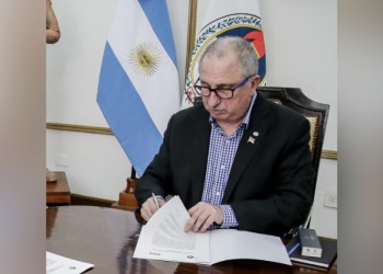 Misiones cancela deuda histórica con el Club de París