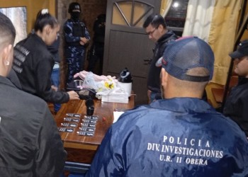 Allanamientos simultáneos permiten recuperar elementos robados y secuestrar cocaína