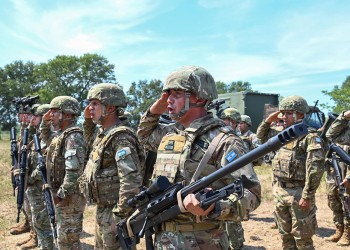 Habilitan al Ejército y a la Armada a hacer detenciones de civiles en la frontera norte del país