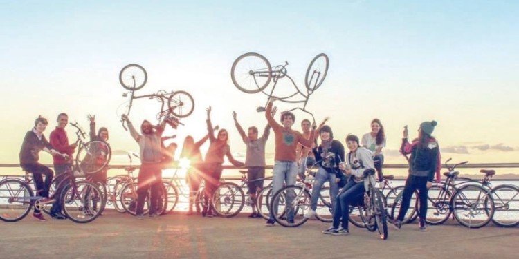 CICLOUSUARIOS. “No somos ciclistas, ese término esta más referido al deporte, nosotros somos ciclousuarios o biciusuarios, aclaró Torres.