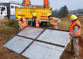Recuerdan que está prohibido colocar carteles sobre las rutas nacionales
