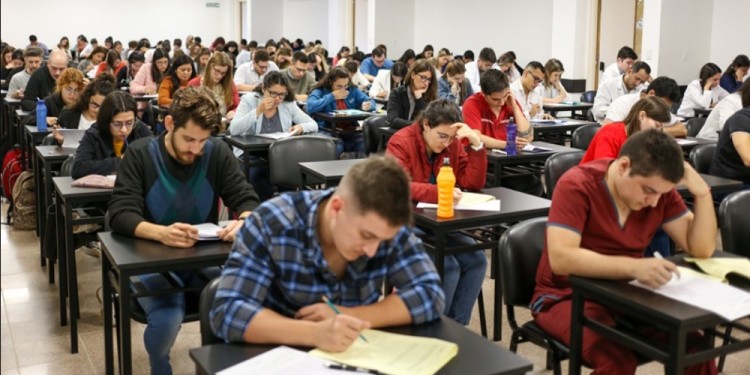 TUTELA. En Misiones, el examen de residencias de salud está tutelado por dos universidades.