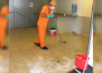 Los trabajadores de limpieza piden una recomposición salarial del 12 % para los próximos tres meses