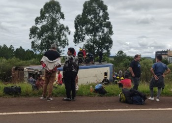 Tragedia en la ruta 14: muertos y heridos por el despiste de un colectivo en Misiones
