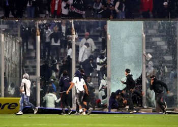 Dos muertos en los incidentes en el partido entre Colo Colo y Fortaleza