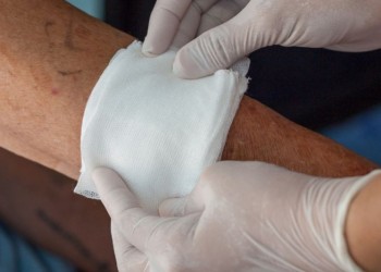 Científicas argentinas desarrollaron un vendaje que acelera la cicatrización