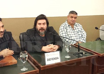 Dos exgendarmes afrontarán solos la acusación por contrabando de granos