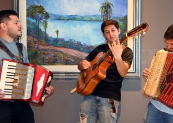 Los Bofill y Che Roga, la nueva generación del chamamé