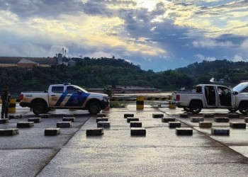 Prefectura incautó más de una tonelada de marihuana en Puerto Piray