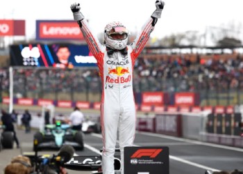 Fórmula 1: Verstappen ganó de punta a punta y el equipo de Colapinto, último