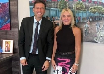 “Fue una donación para el club”: habló la mujer que le dio 25 mil dólares a Moretti