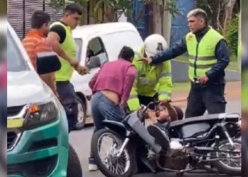 Motociclistas alcoholizados se “retobaron” en control de tránsito en Posadas: ¿actuaron bien los agentes?