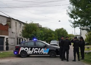 Mató a tiros a su expareja y al hombre que estaba con ella