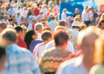 Investigadores desentrañan la lógica de los movimientos de multitudes