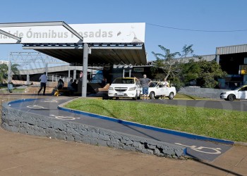 Robo en un colectivo en la Terminal de Posadas: denunció que le sustrajeron más de un millón de pesos y medicamentos para la diabetes