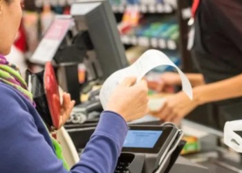 Desde hoy, los comercios deben detallar los impuestos en los tickets de compra