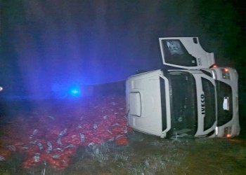 Despiste y vuelco en la ruta provincial 10 por la escasa visibilidad