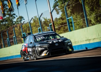 TC 2000: Rossi marcó el ritmo en un día histórico en Oberá