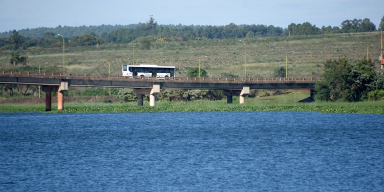 SE REPITE. En el oeste capitalino, los vecinos exigen una solución definitiva a los olores cloacales.