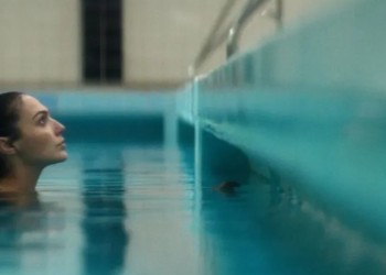 “Agente Stone”, una de las apuestas más ambiciosas de Netflix