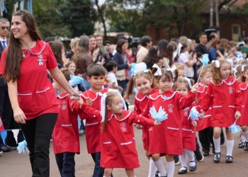 Color, emoción y patriotismo en el acto del 25 de Mayo en Apóstoles