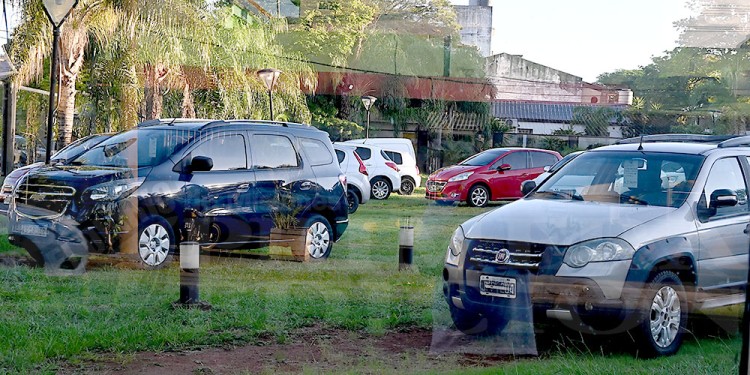 CONCESIONARIAS. Una tendencia que destacaron los vendedores fue el interés de los clientes en consultar en mercados formales, buscando garantías.