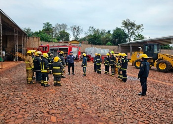 Bomberos voluntarios siguen sin recibir los fondos que anunció en marzo la Nación