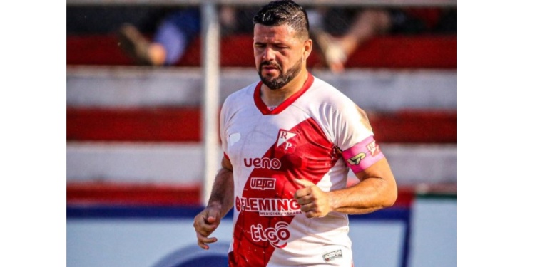 ESPERADO REGRESO. El atacante viene de jugar en River Plate de Asunción.