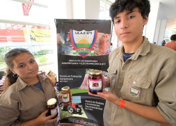 Con la presencia de estudiantes y docentes, comenzó el Congreso Nacional de Educación Agropecuaria