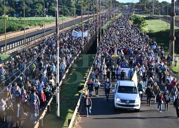 Con el corazón lleno de fe: jóvenes y adultos peregrinaron al Santuario de Fátima