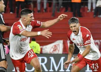 El gol de Benegas no alcanzó: Huracán dejó afuera Riestra en un partidazo