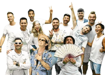 Los Caligaris y Coti se juntaron para estrenar “Hablar De Flores”