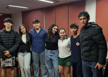 Estudiantina 2025: elecciones históricas en APES con participación de 43 escuelas