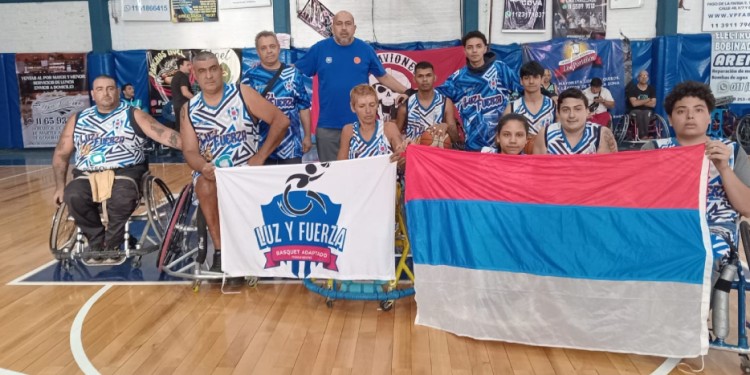 BUEN INICIO. Luz y Fuerza finalizó primero en su debut en segunda de la Liga.