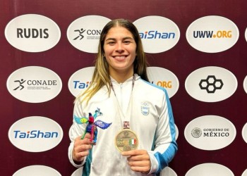 Camila Amarilla debuta en el Panamericano de México de Lucha Olímpica