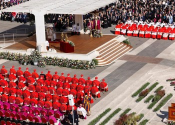 Comienza el Cónclave Vaticano que debe elegir al nuevo Papa