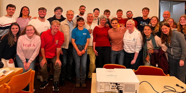 EXPERIENCIA ENRIQUECEDORA. En suelo alemán los misioneros llevaron adelante múltiples actividades relacionadas, principalmente, con el cambio climático y excursiones devocionales.