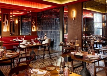 Ajuste: el 76% de los argentinos redujo las salidas a comer afuera